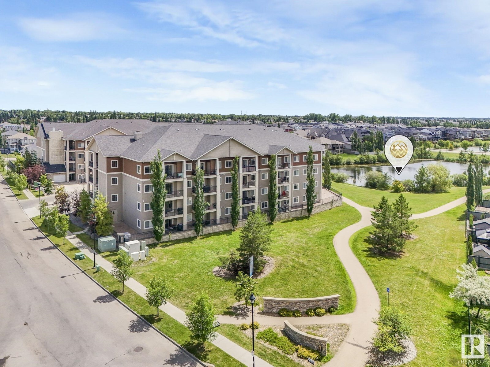 Photo de la propriété:  #306 105 West Haven Dr  AB T9E 0R9 