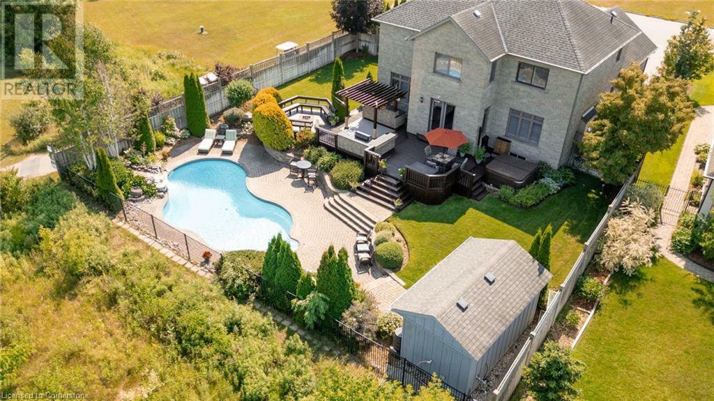 Property Photo: 363 Golf Course Road ON N0B 1N0