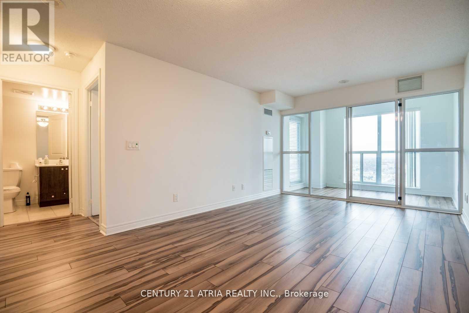 Property Photo: 50 Town Centre Court 3809 ON M1P 0A9