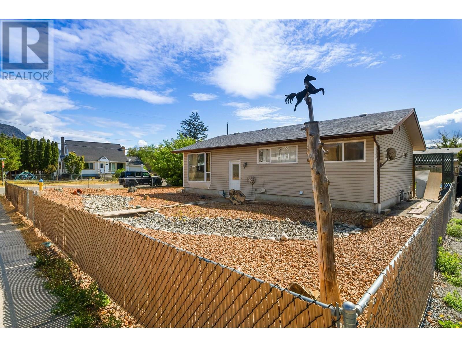 Property Photo: 1898 Douglas Street BC V1K 1E3