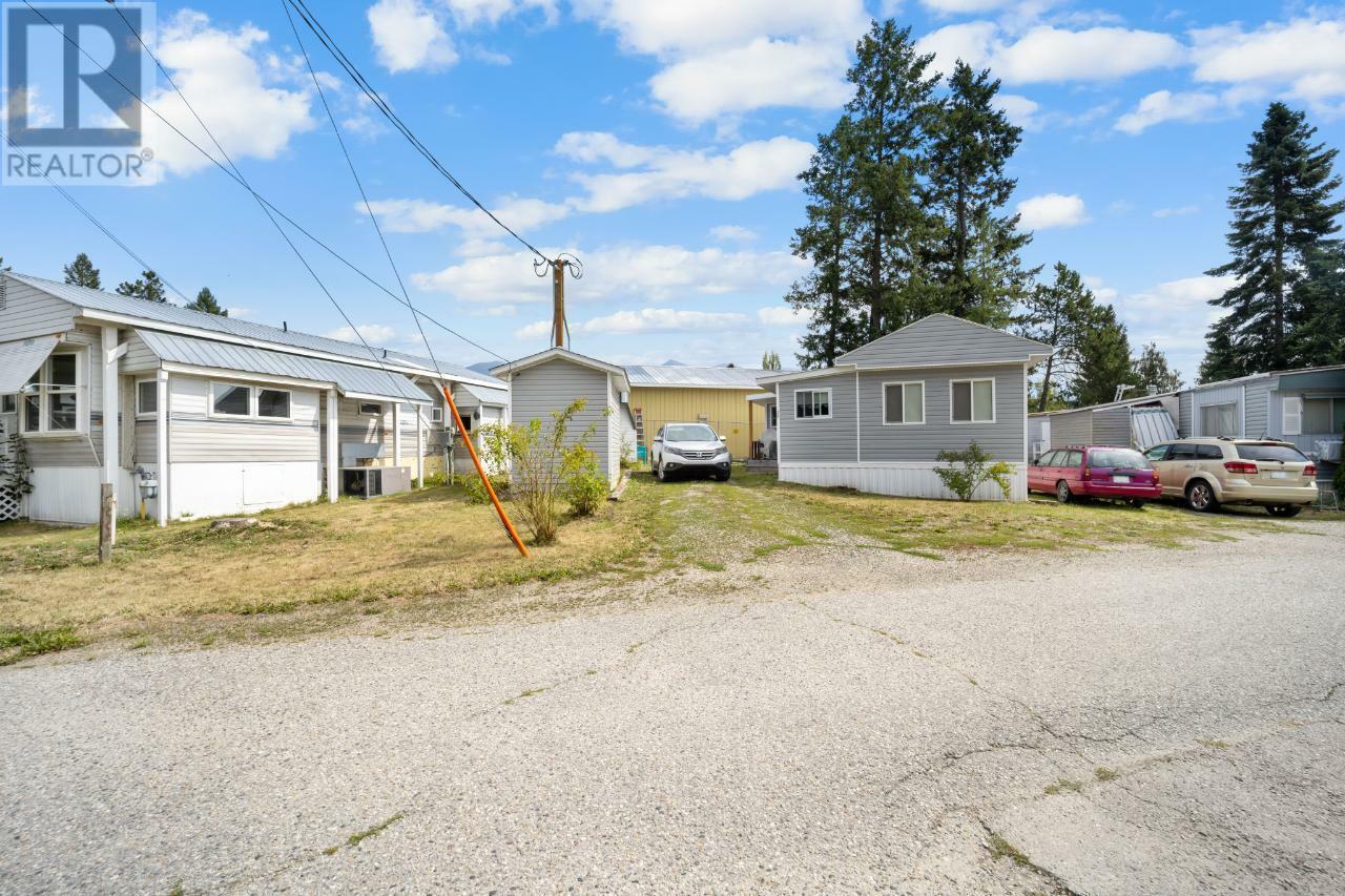 Property Photo: 1421 Erickson Road 20 BC V0B 1G1