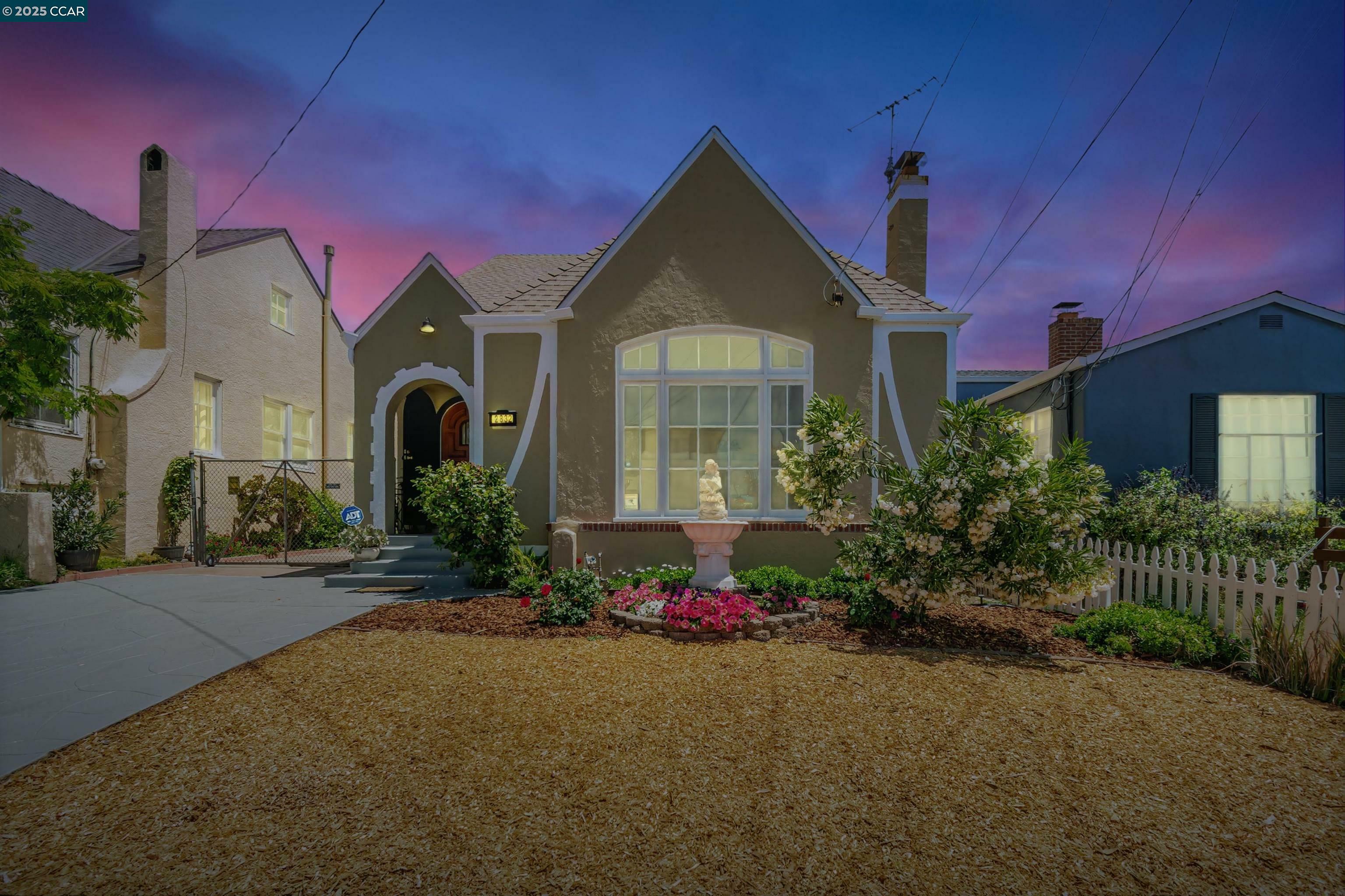 Property Photo: 2832 76th Avenue CA 94605