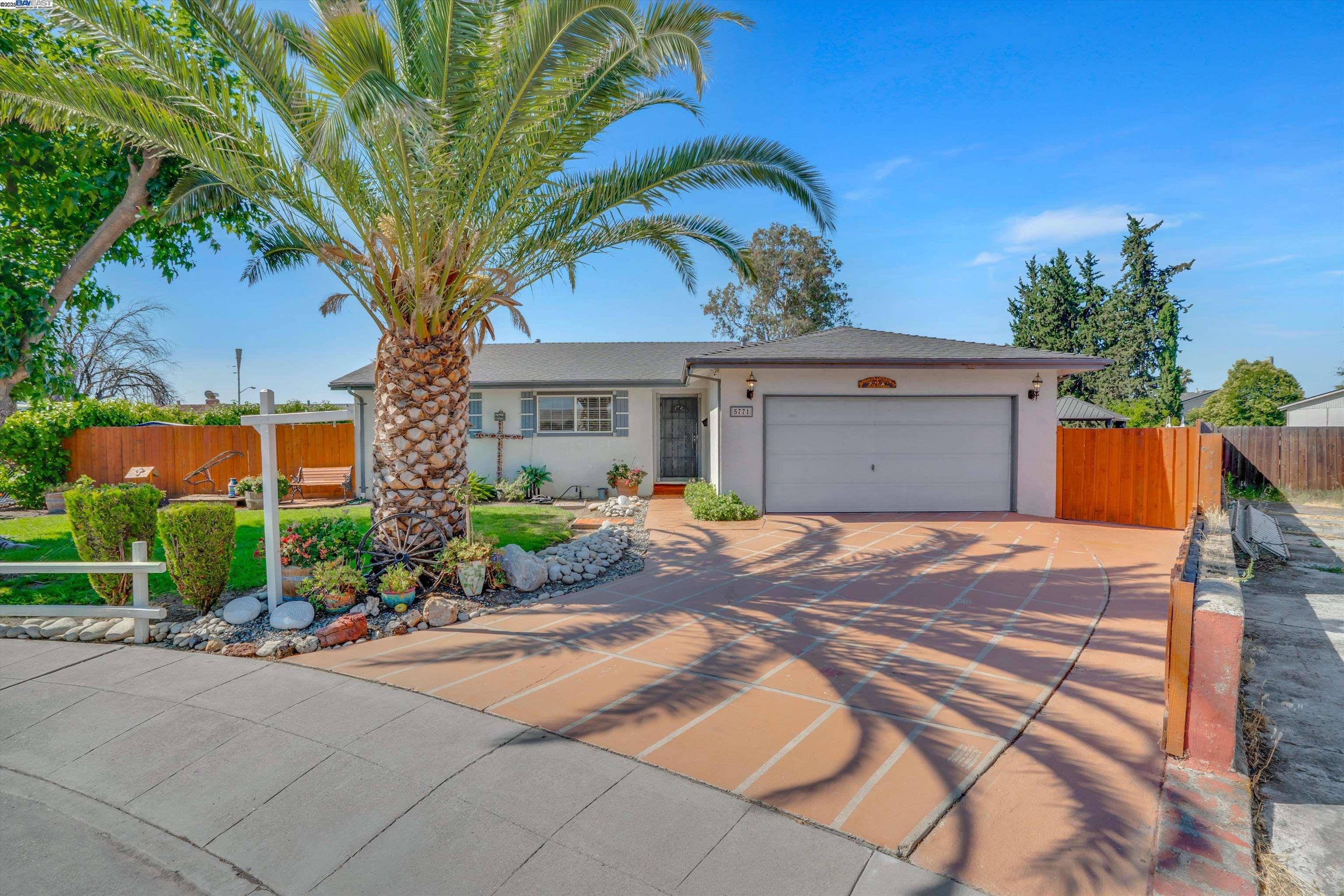 Property Photo: 5771 Running Hills Ave CA 94551