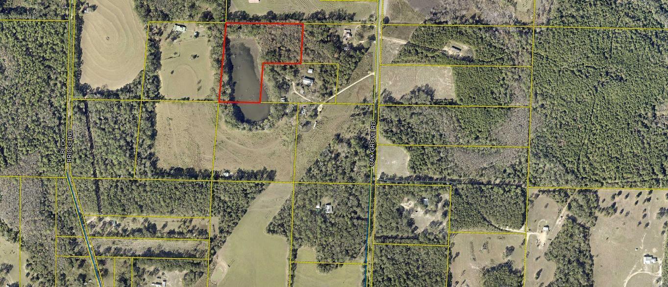 Property Photo:  601 Oak Grove Road  FL 32464 