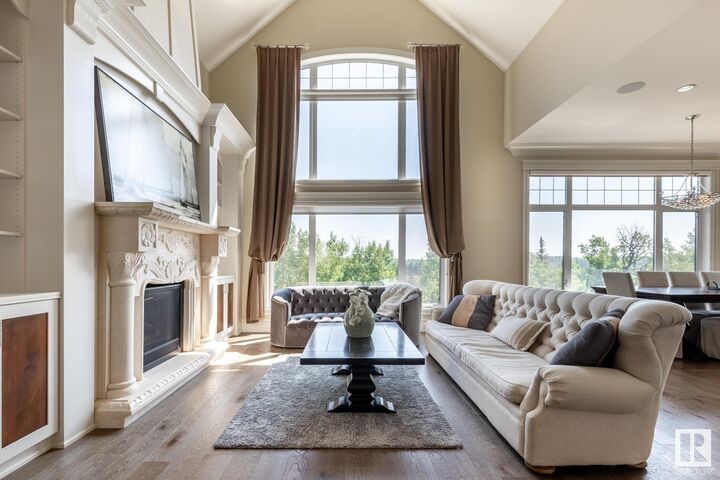Photo de la propriété: 1018 Hollands Point(E) NW AB T6R 3T1