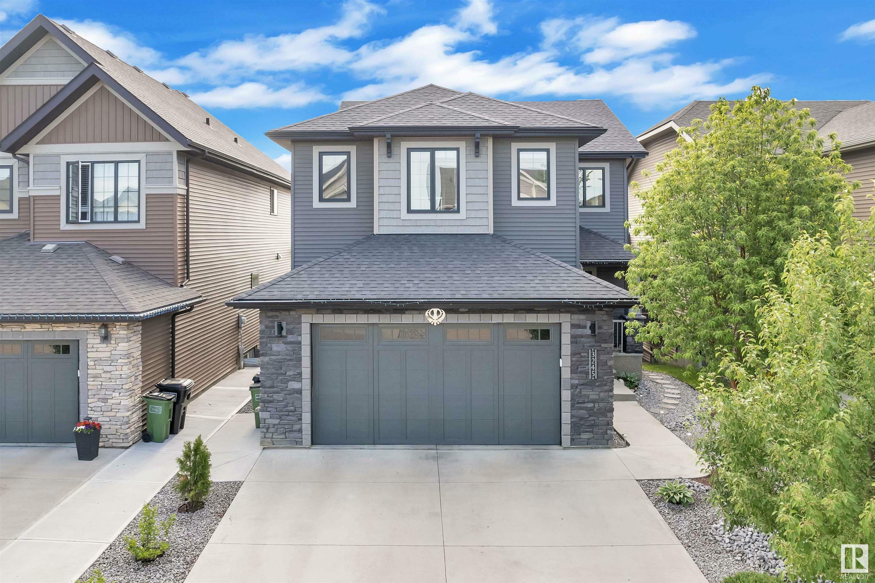 Property Photo: 3245 Winspear Crescent SW AB T6X 1P2