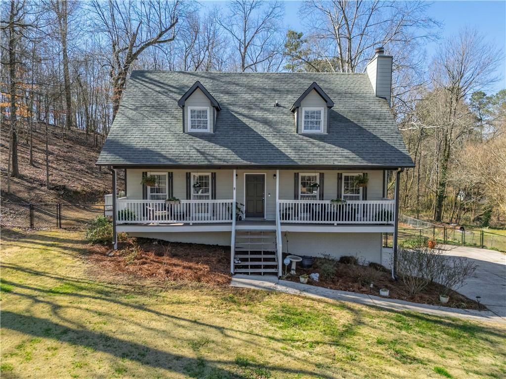Property Photo: 504 Hanover Court GA 30188