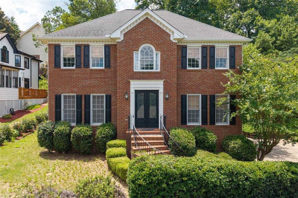 Property Photo: 835 Kings Arms Way GA 30022