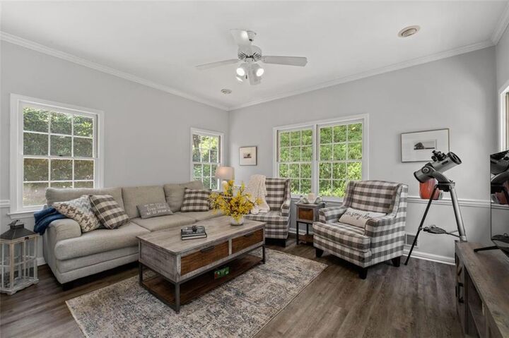 835 Kings Arms Way  Alpharetta GA 30022 photo