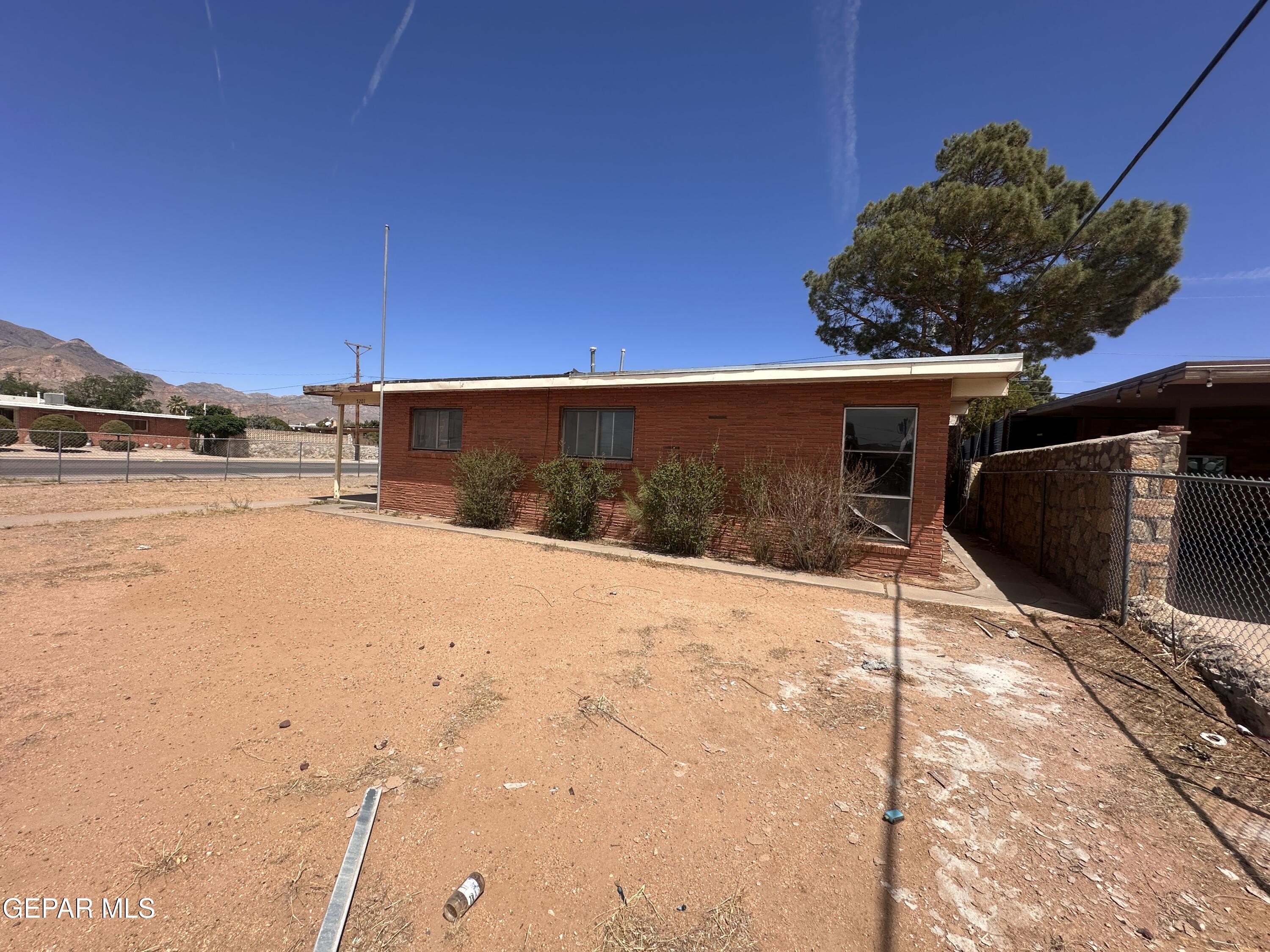 Property Photo: 5201 Marcillus Avenue TX 79924