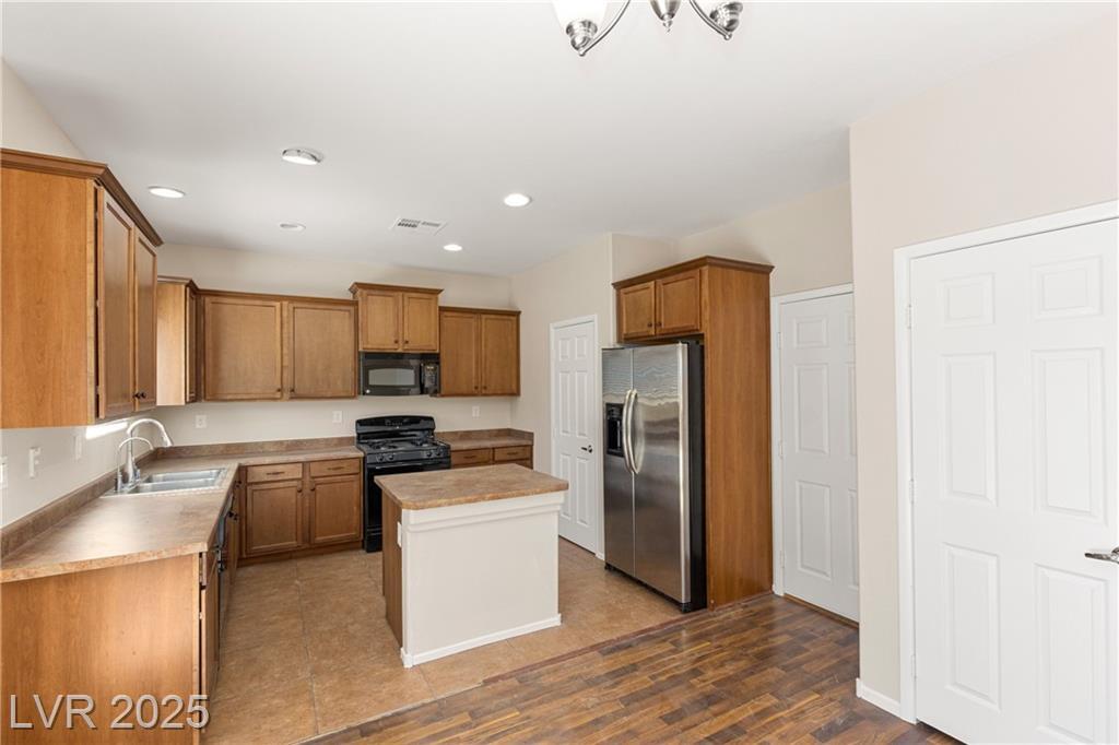 Property Photo:  5492 Mercury Springs Drive  NV 89122 
