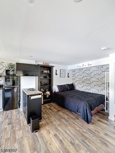 Property Photo: 504 W Shore Trl NJ 07871