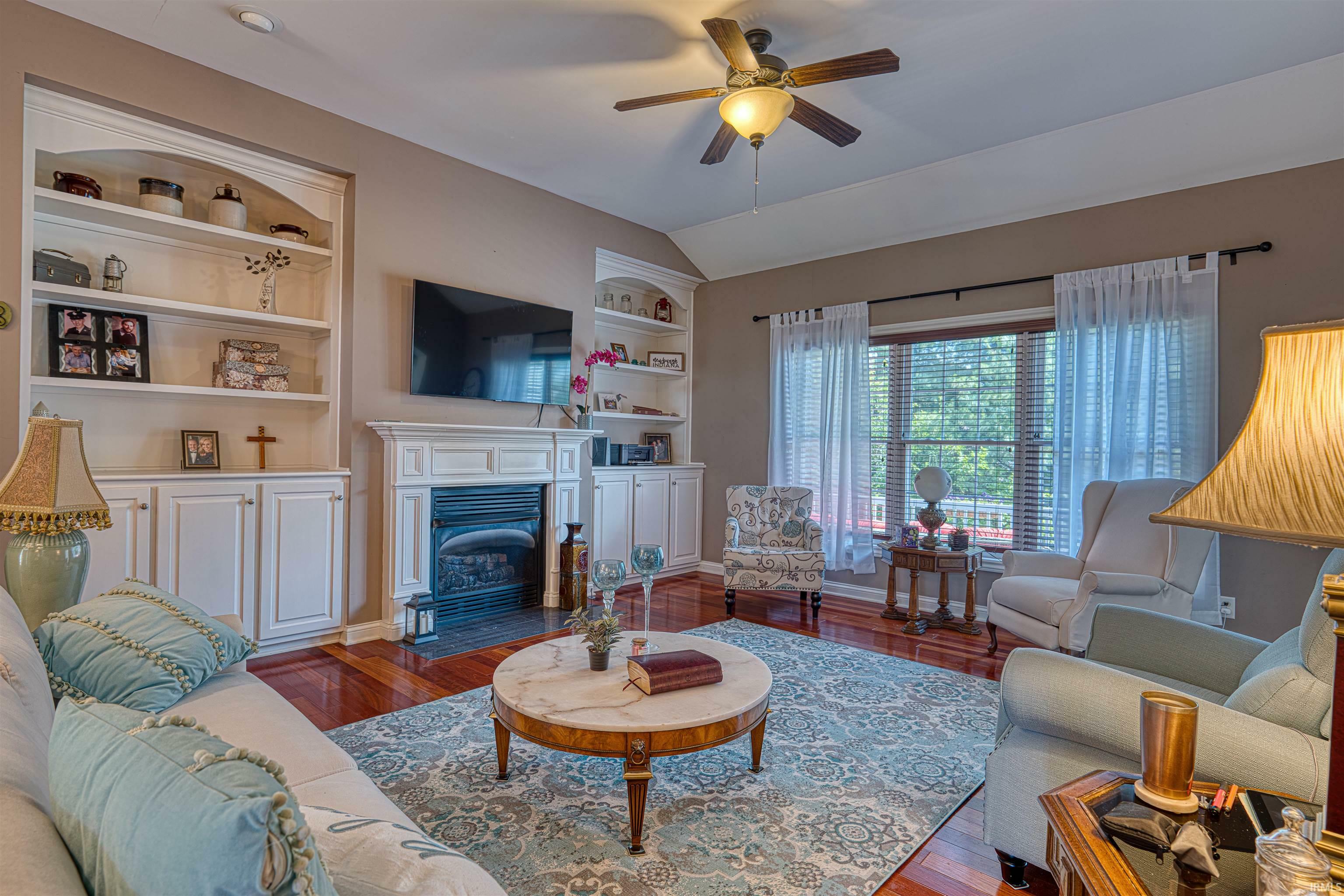 Property Photo: 8016 O'Brian Boulevard IN 47630