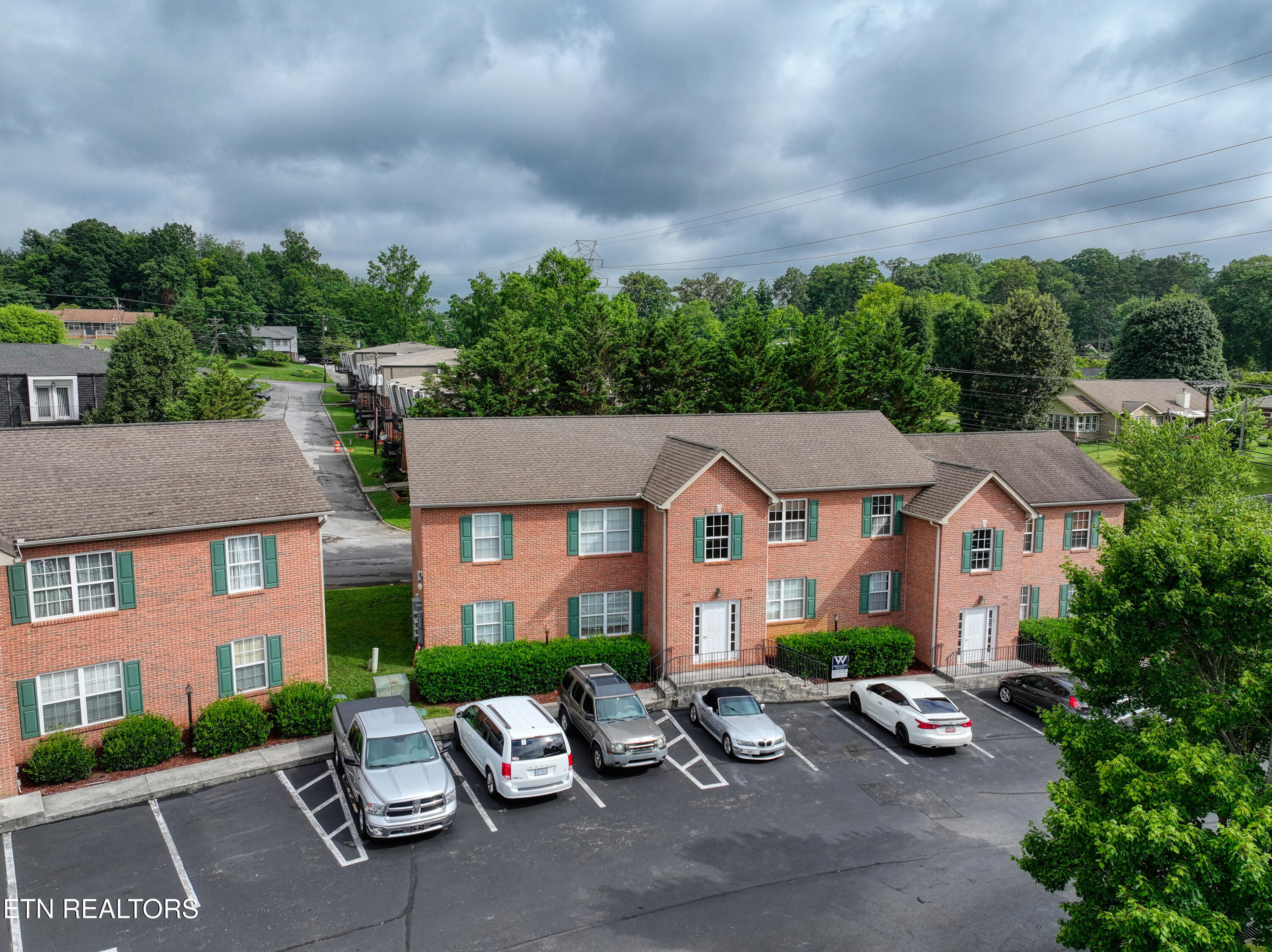 Property Photo: 1709 Maple View Way 4A TN 37918