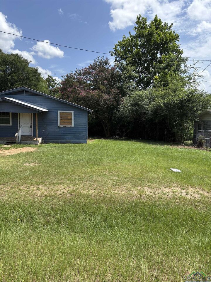 Property Photo: 285 W Cr 102 TX 75652