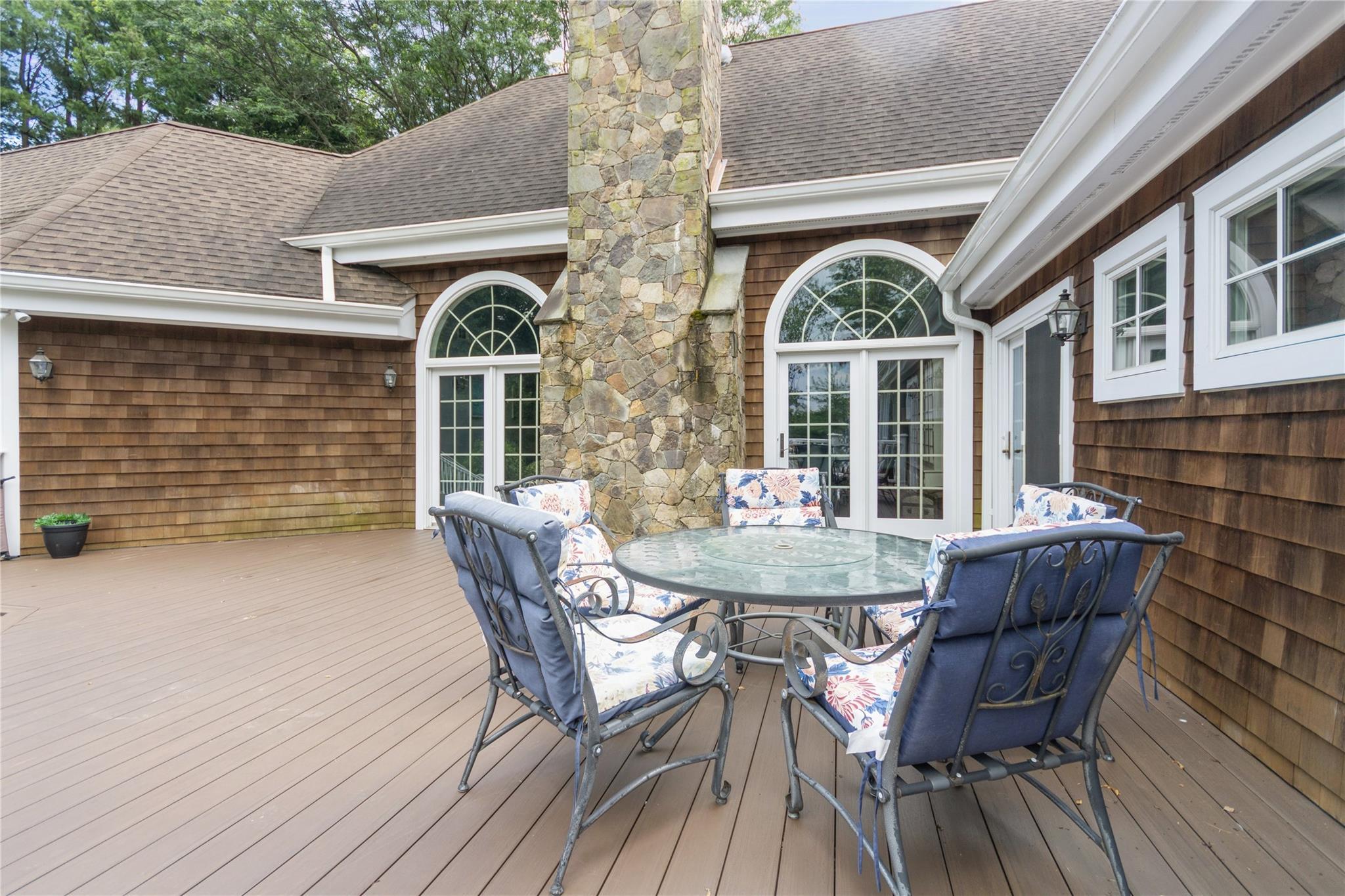 Property Photo: 14 Vista Court NY 10570