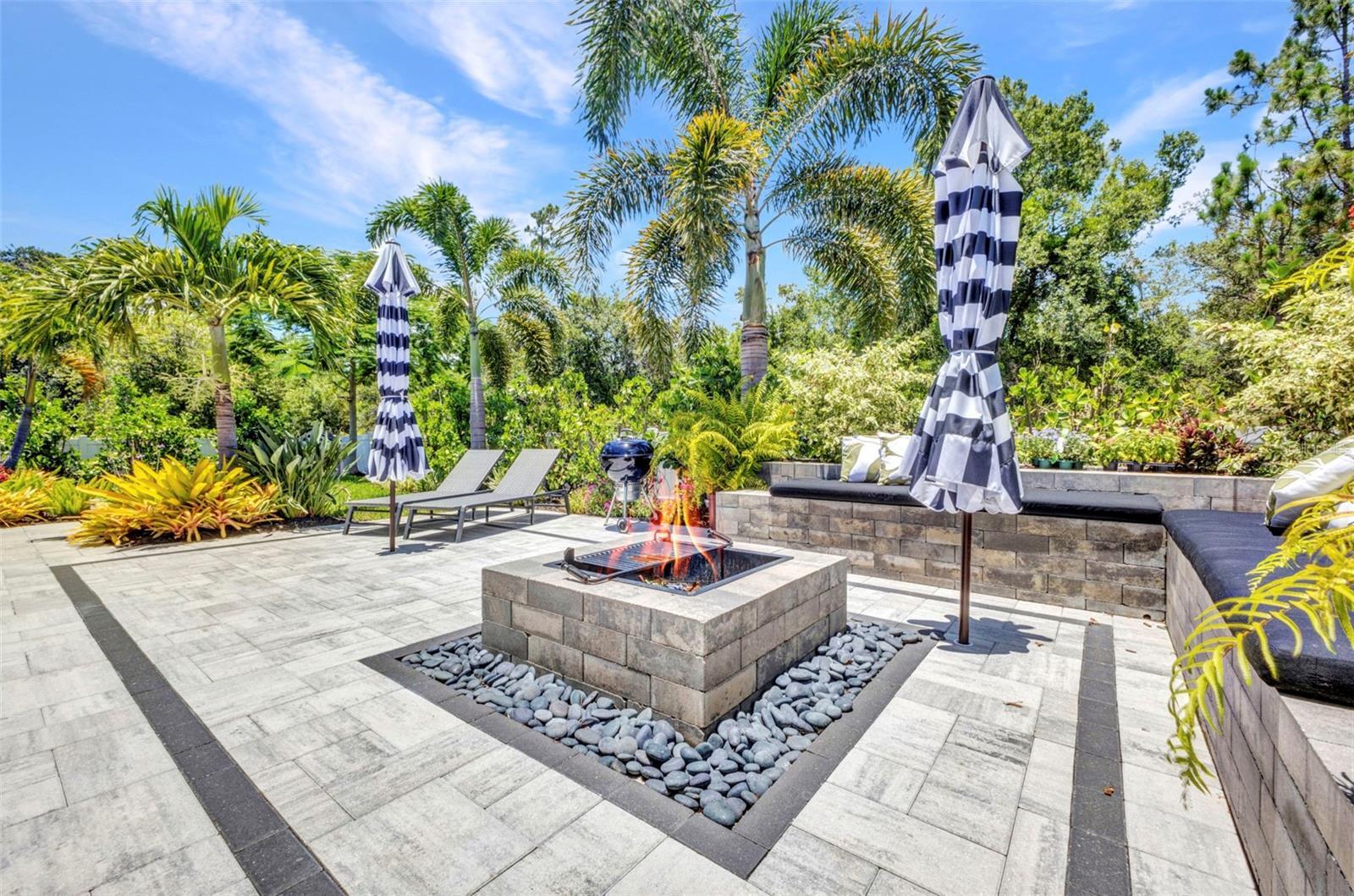 Property Photo:  25062 Palisade Road  FL 33983 