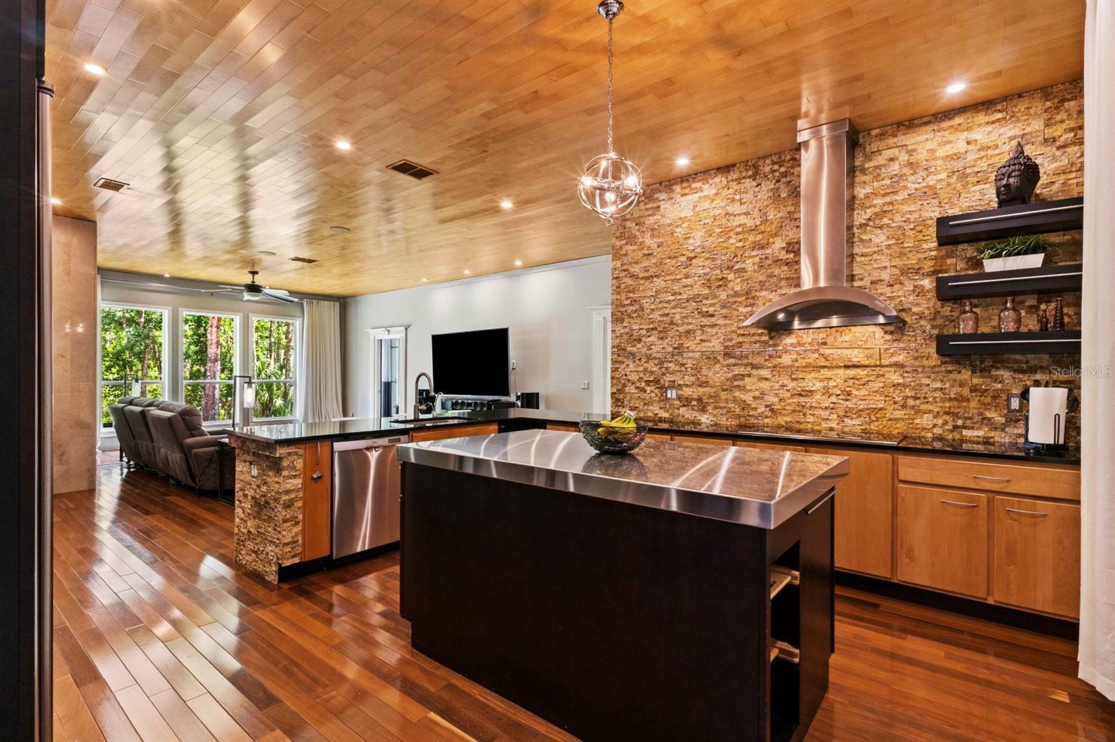 Property Photo: 8600 Shenandoah Run FL 33544