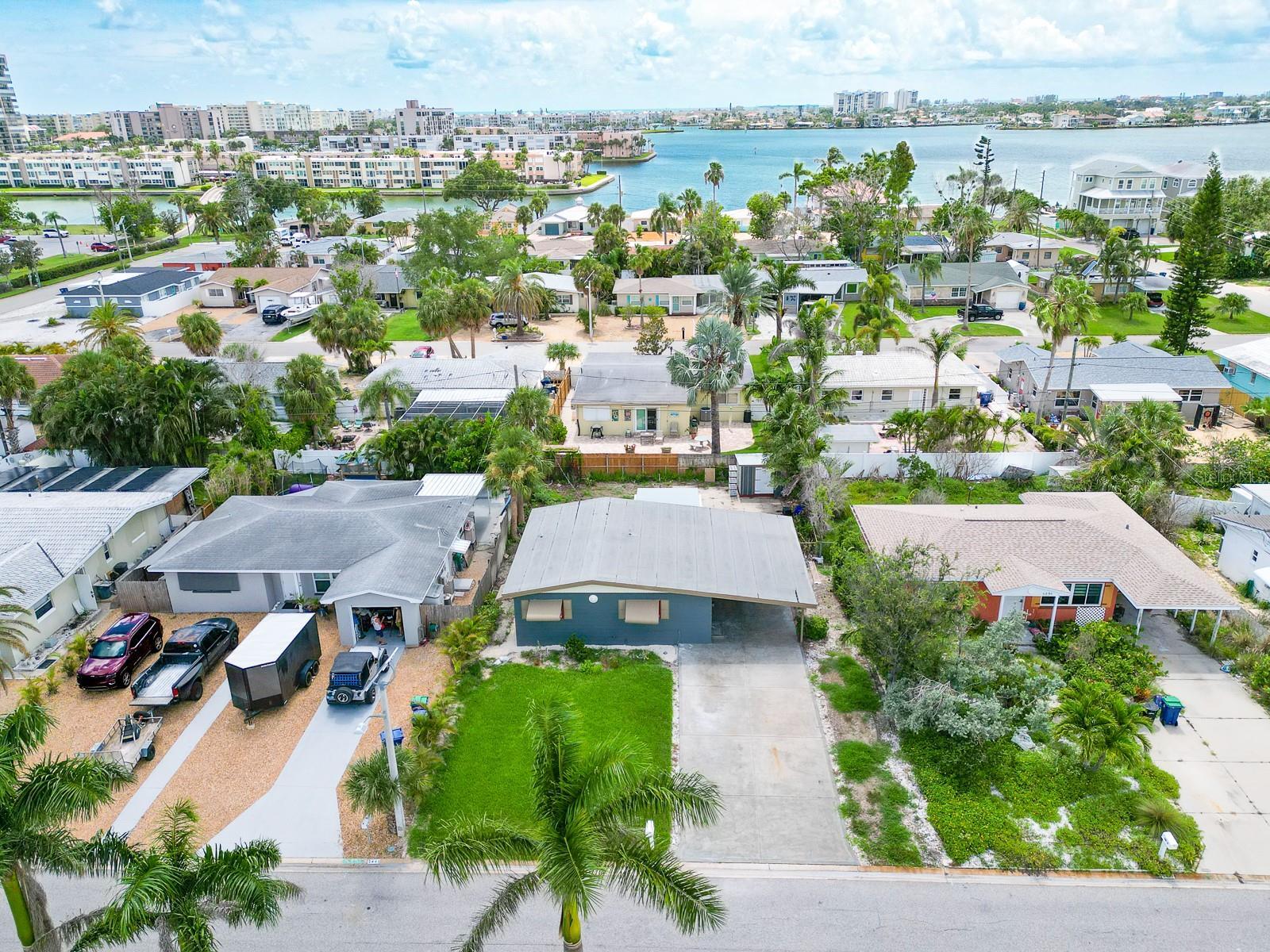 Property Photo: 1431 Island Drive S FL 33707