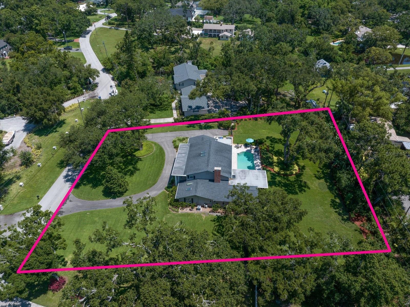 Property Photo: 1681 Long Bow Lane FL 33764