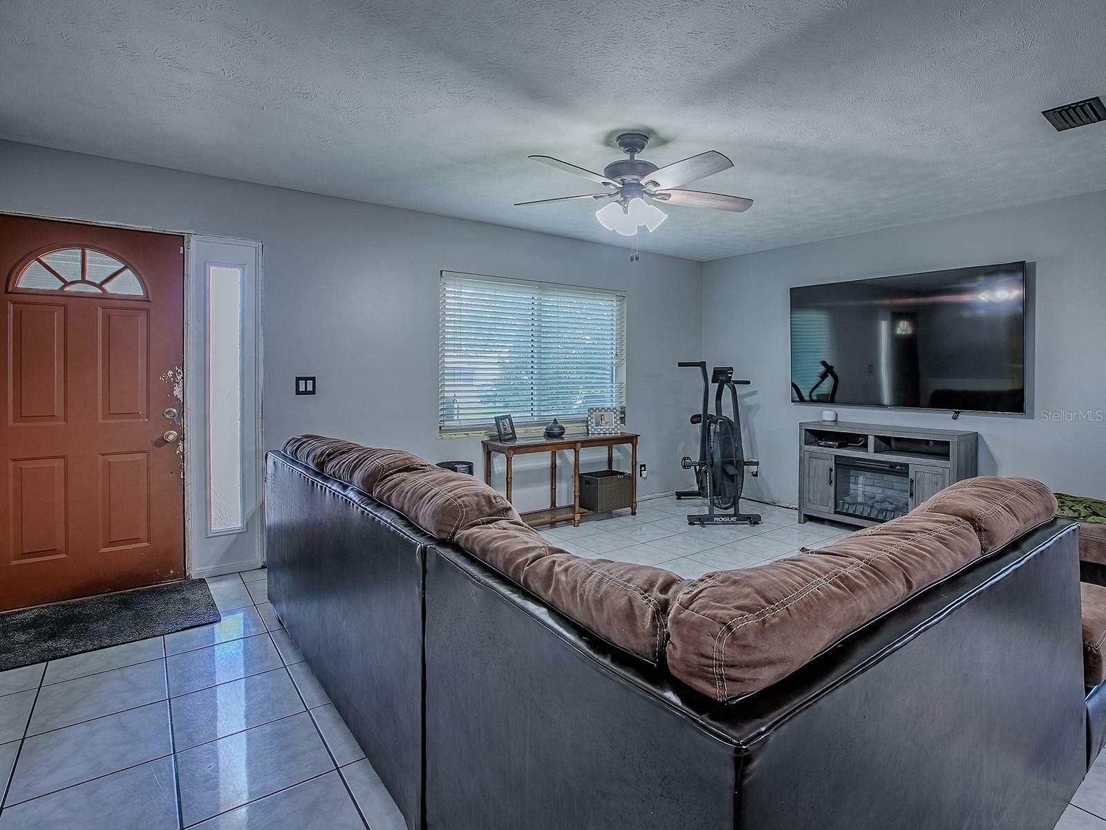 Property Photo: 10849 SE 73rd Court FL 34420