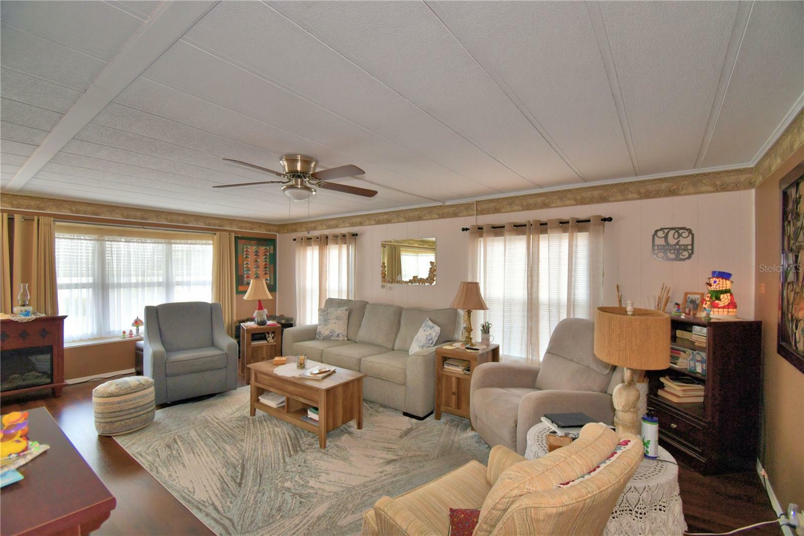 Property Photo: 4115 Rolling Oaks Drive FL 33880