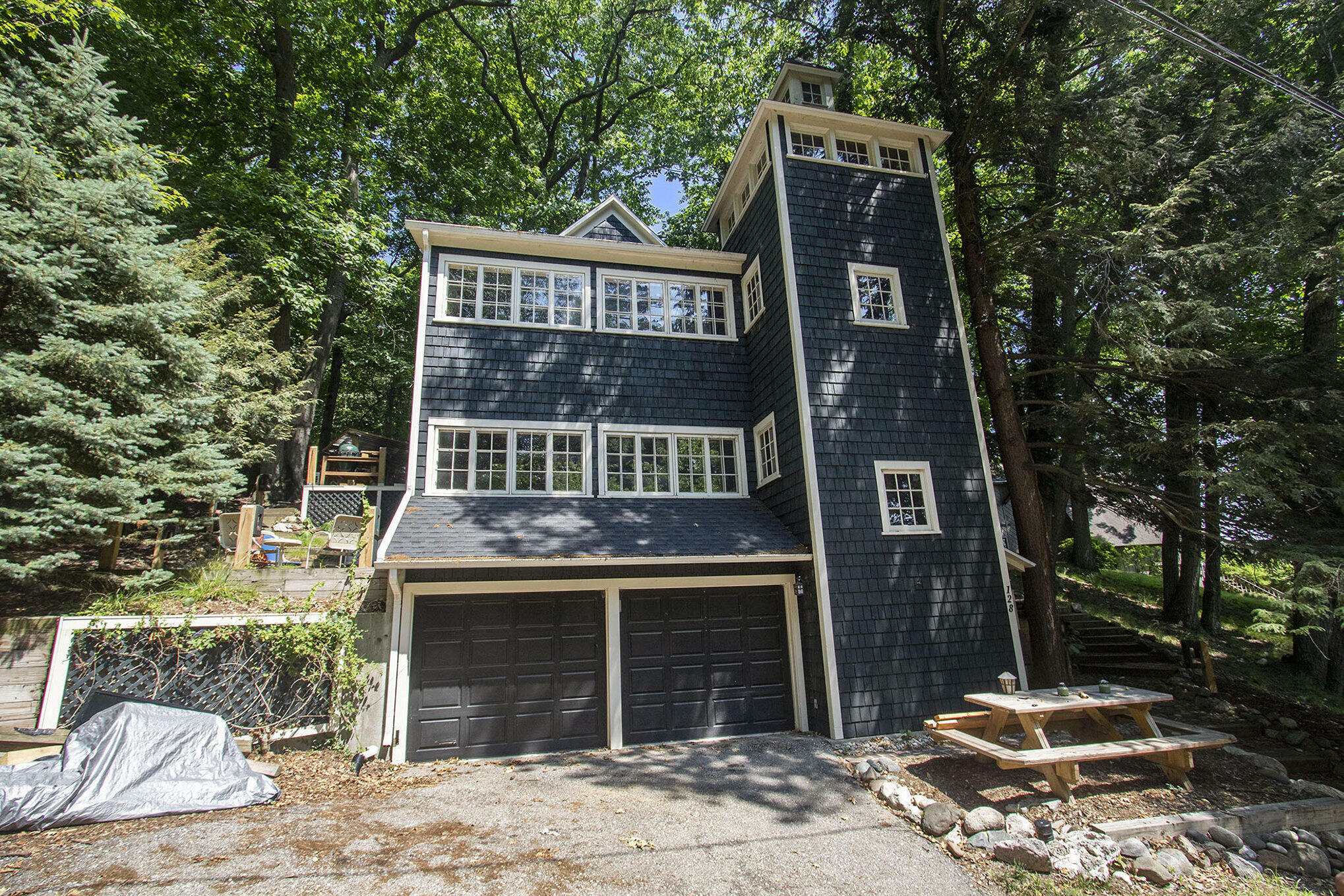 Property Photo: 128 Van Dalson Street MI 49453