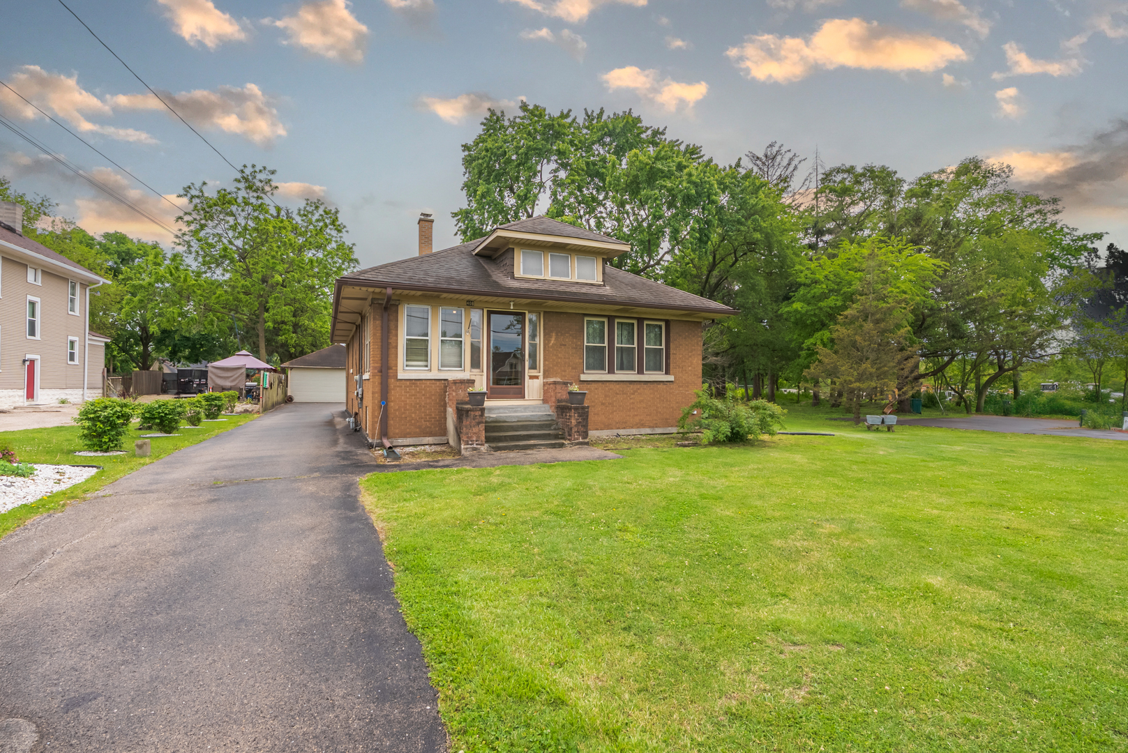 Property Photo: 408 Manhattan Road IL 60433