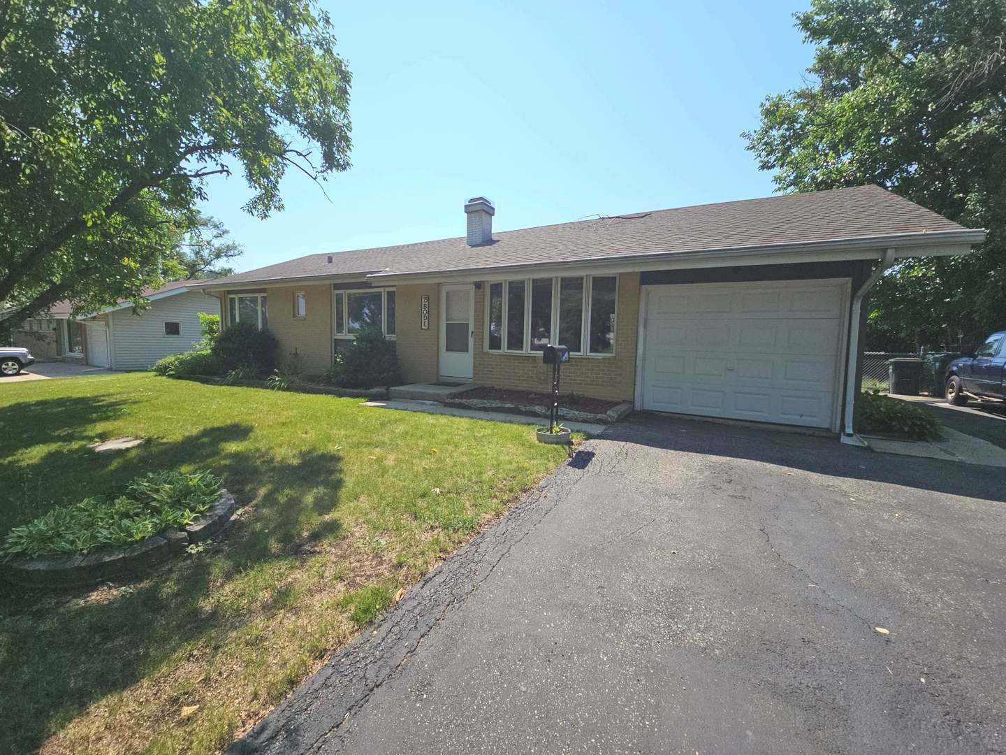 Property Photo: 75 Bode Road IL 60169