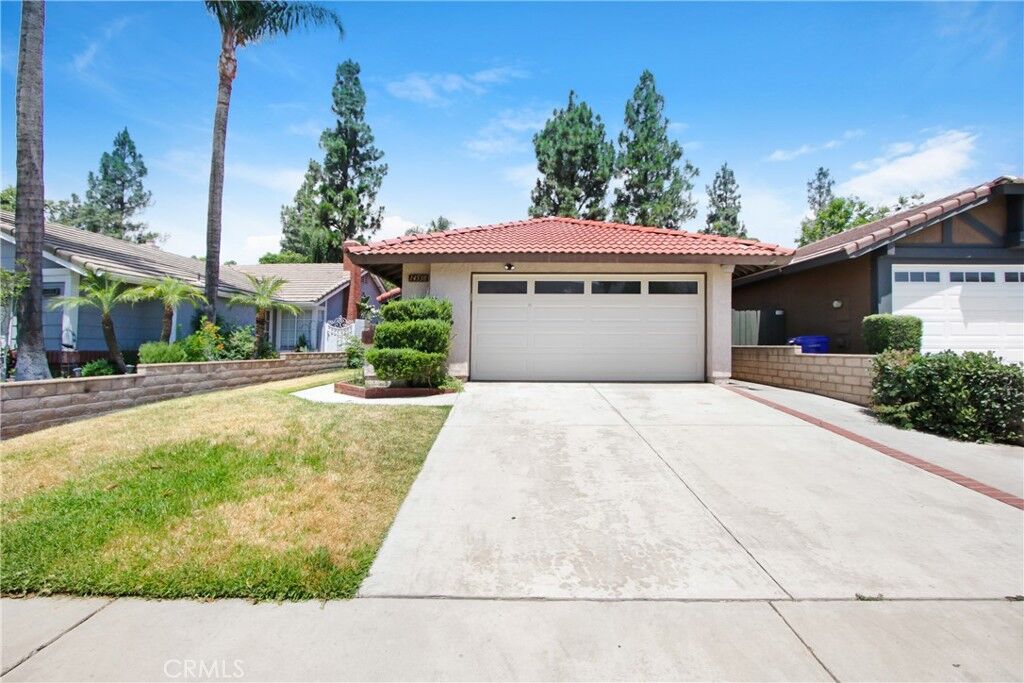 Property Photo: 14538 Hillcrest Drive CA 92337