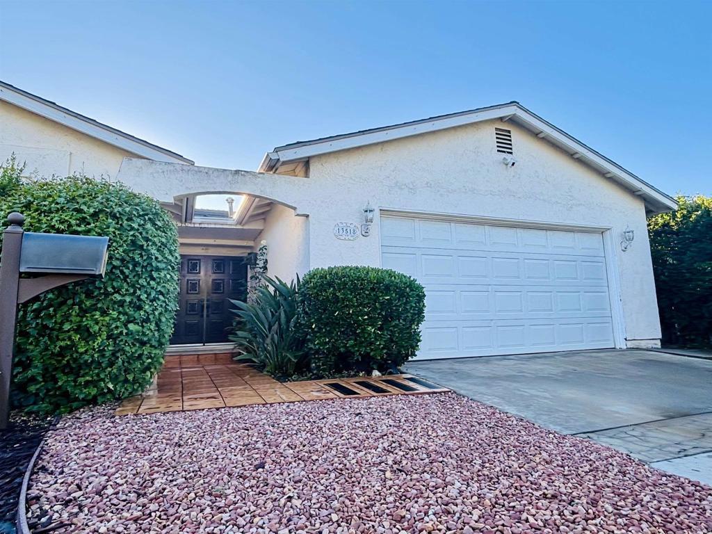 Property Photo:  13518 Avenida Del Charro  CA 92021 