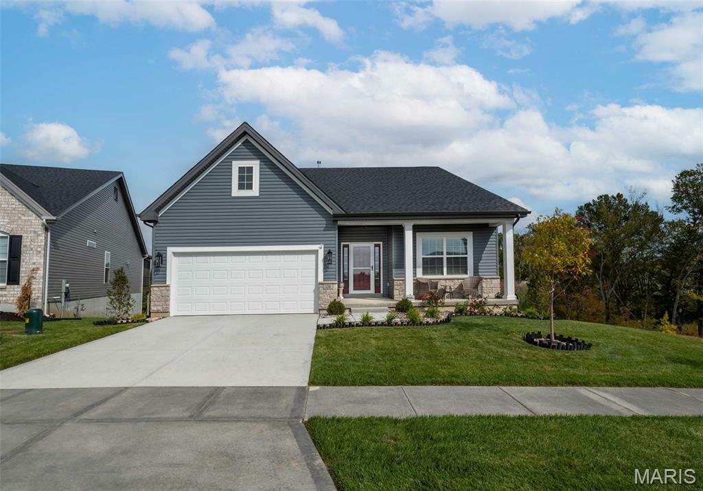 Property Photo: 214 Discovery Meadows Place MO 63366