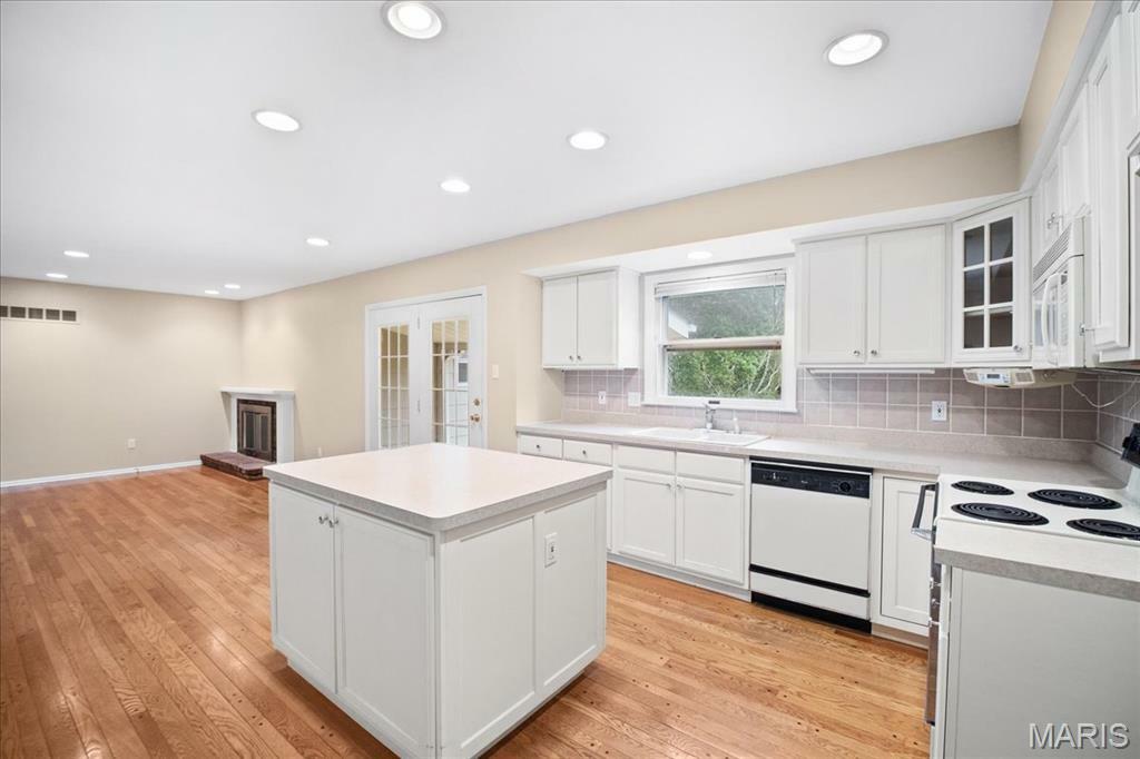 Property Photo: 2304 Park Avenue MO 63301