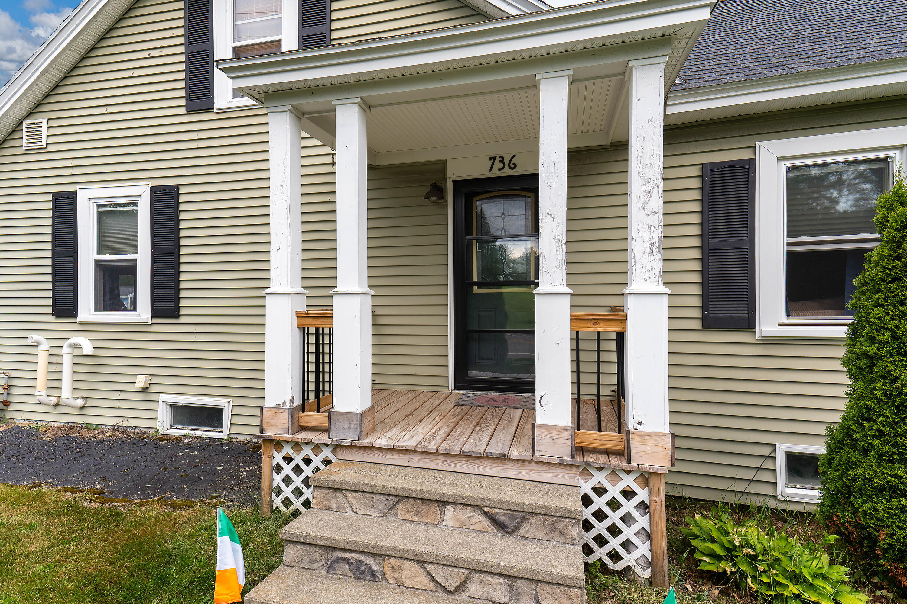 Property Photo: 736 Webster Street ME 04240