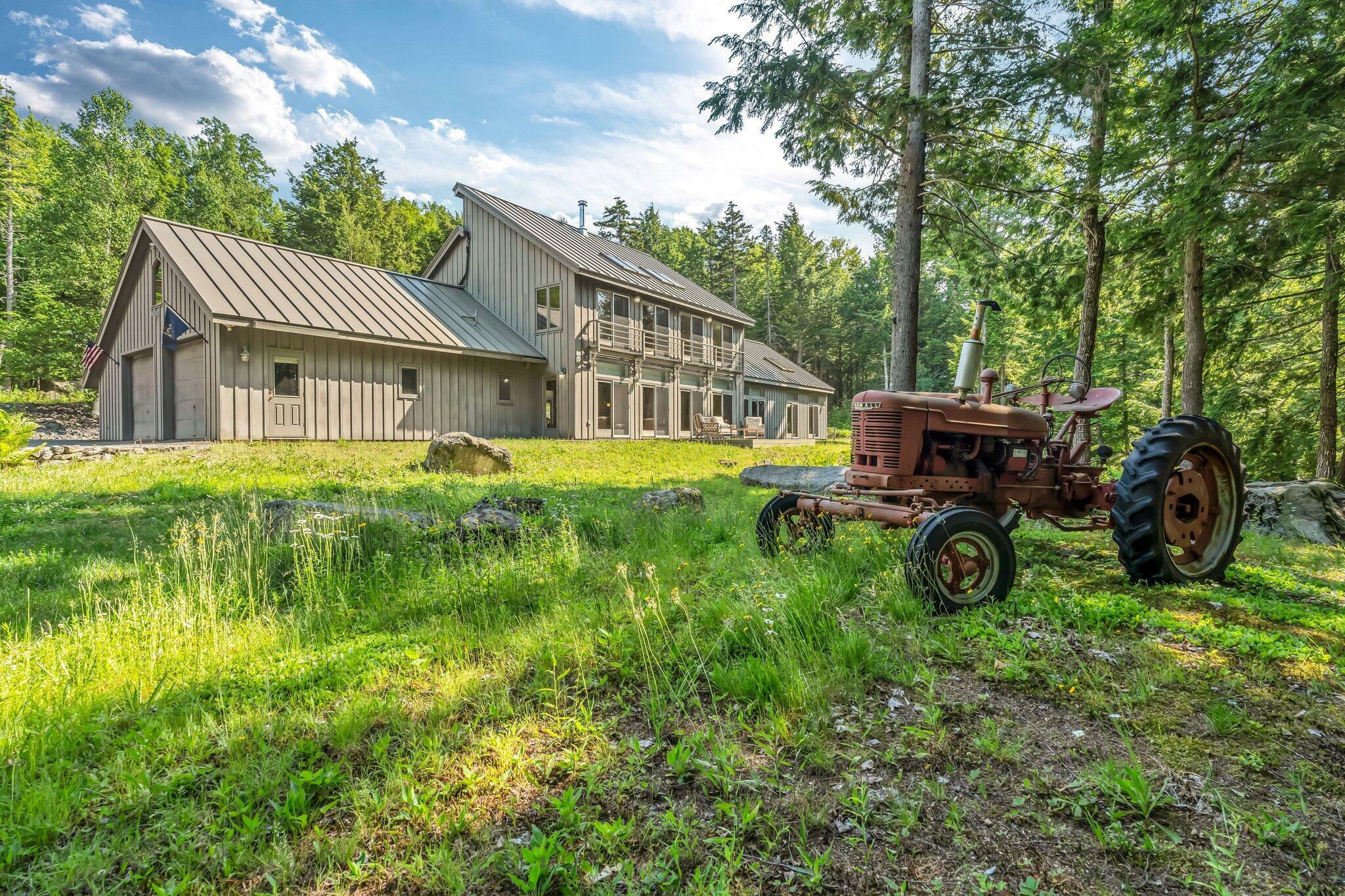 Property Photo: 194 Branchview Drive ME 04605