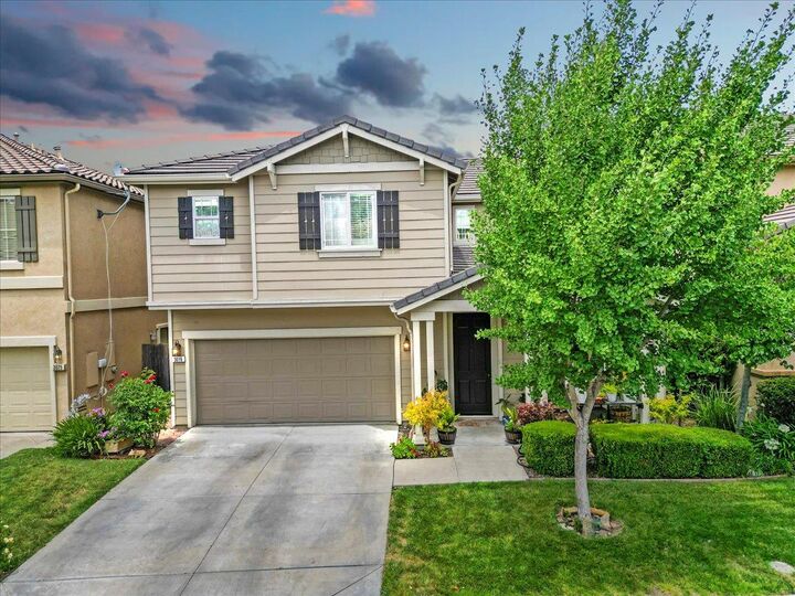 Property Photo:  3019 Sweet Lilac Way  CA 95209 