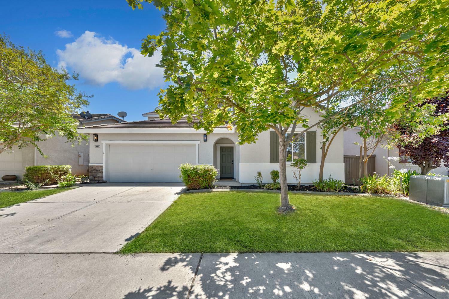 2912 Cinnamon Teal Circle  Elk Grove CA 95757 photo
