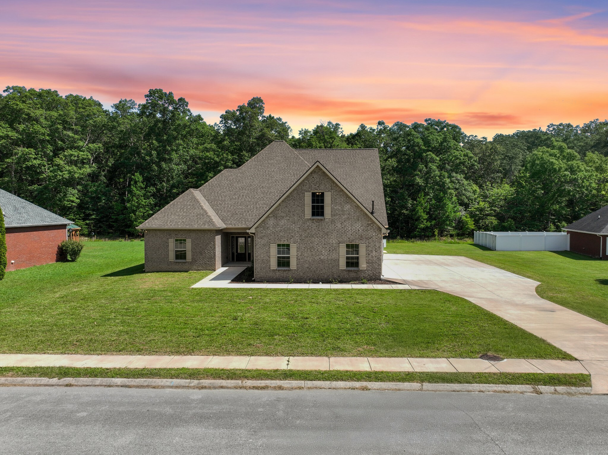 Property Photo: 195 Hamilton Ct TN 37355