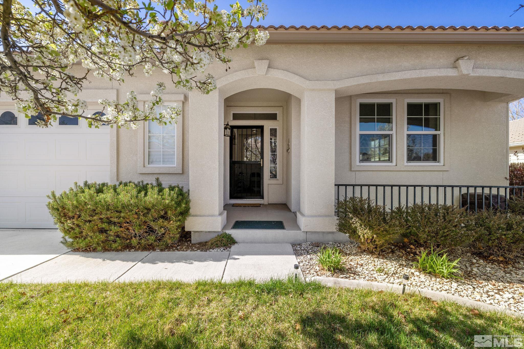 Property Photo: 2173 Tivoli Lane NV 89434