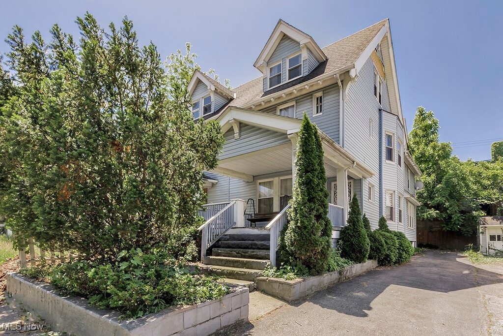 Property Photo: 1744 Northfield Avenue OH 44112