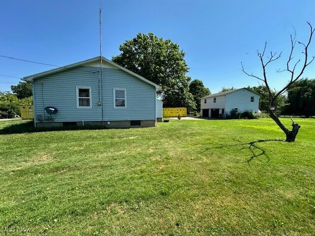 Property Photo:  7585 Pyle South Amherst Road  OH 44001 