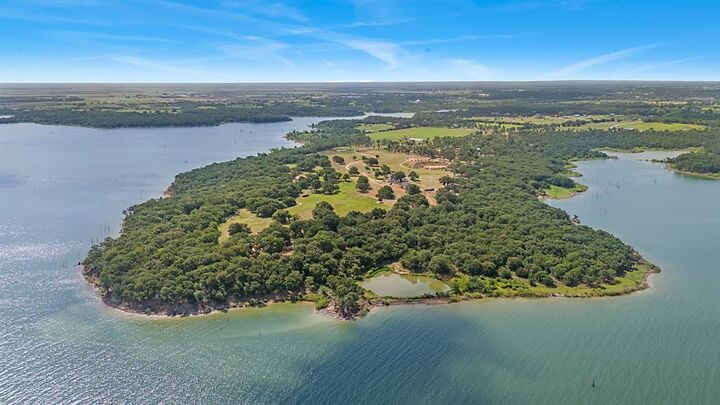 23507 Alexander Road  Pilot Point TX 76258 photo
