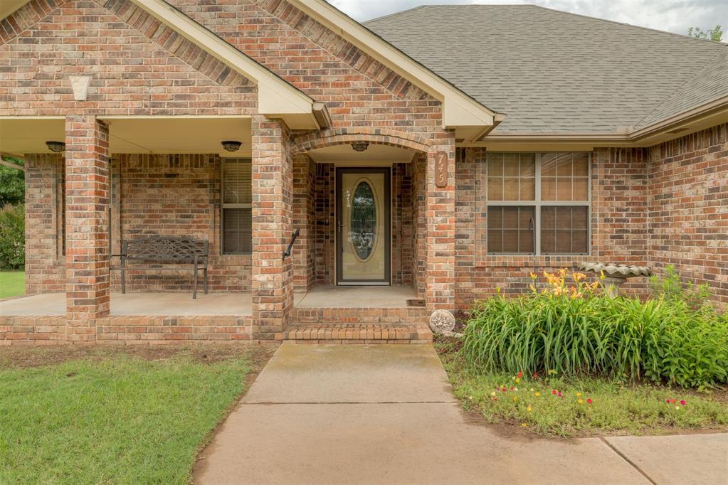 Property Photo: 745 County Road 1349 OK 73018