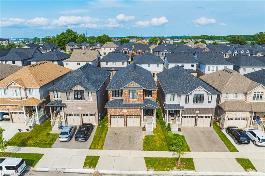 Property Photo: 601 Florencedale Crescent Crescent ON N2R 0N4