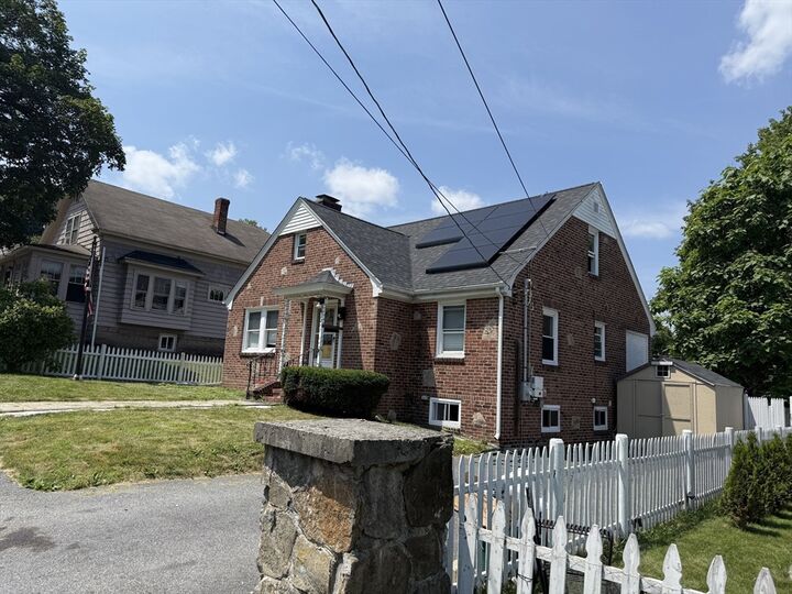 Property Photo:  34 Kosta St  MA 01607 