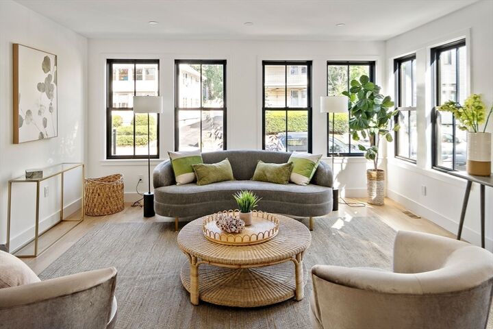Property Photo:  359 Walden St 359  MA 02138 