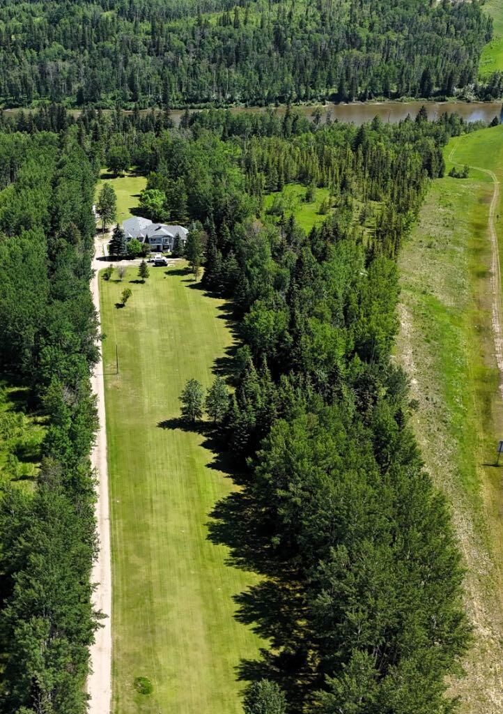 Property Photo:  53305 Range Road 165  AB T7E 3K4 