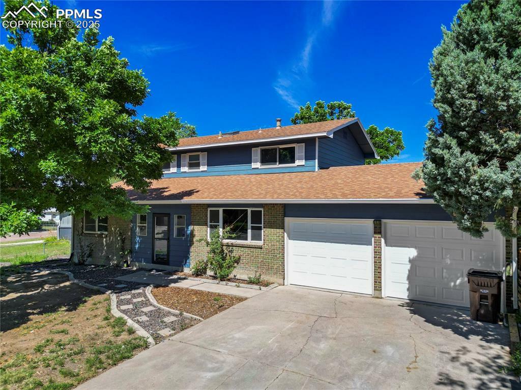 Property Photo: 6940 Fielding Circle CO 80911