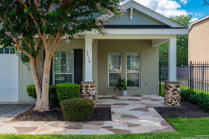 Property Photo:  1716 Nordberg  TX 78155 