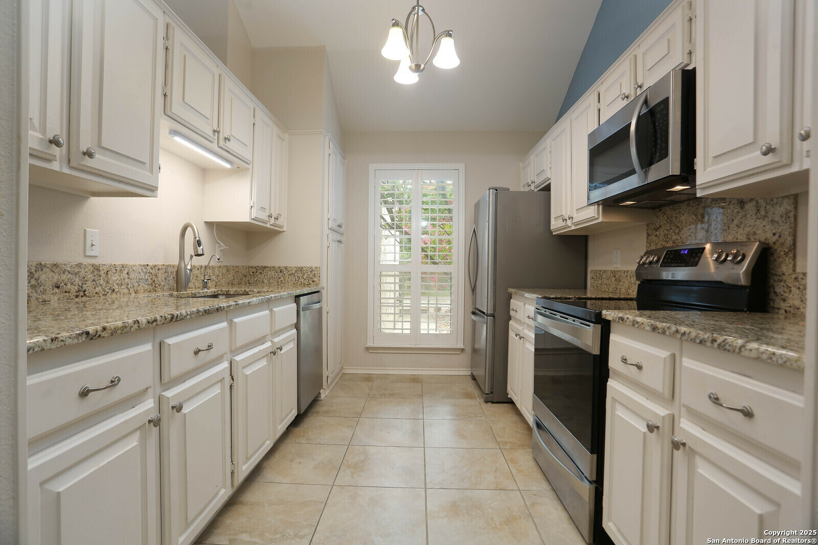 Property Photo: 17227 Old Lyme 2002 TX 78248